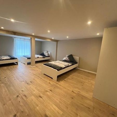 Serena Monteur Apartment Rodenbach  Kültér fotó